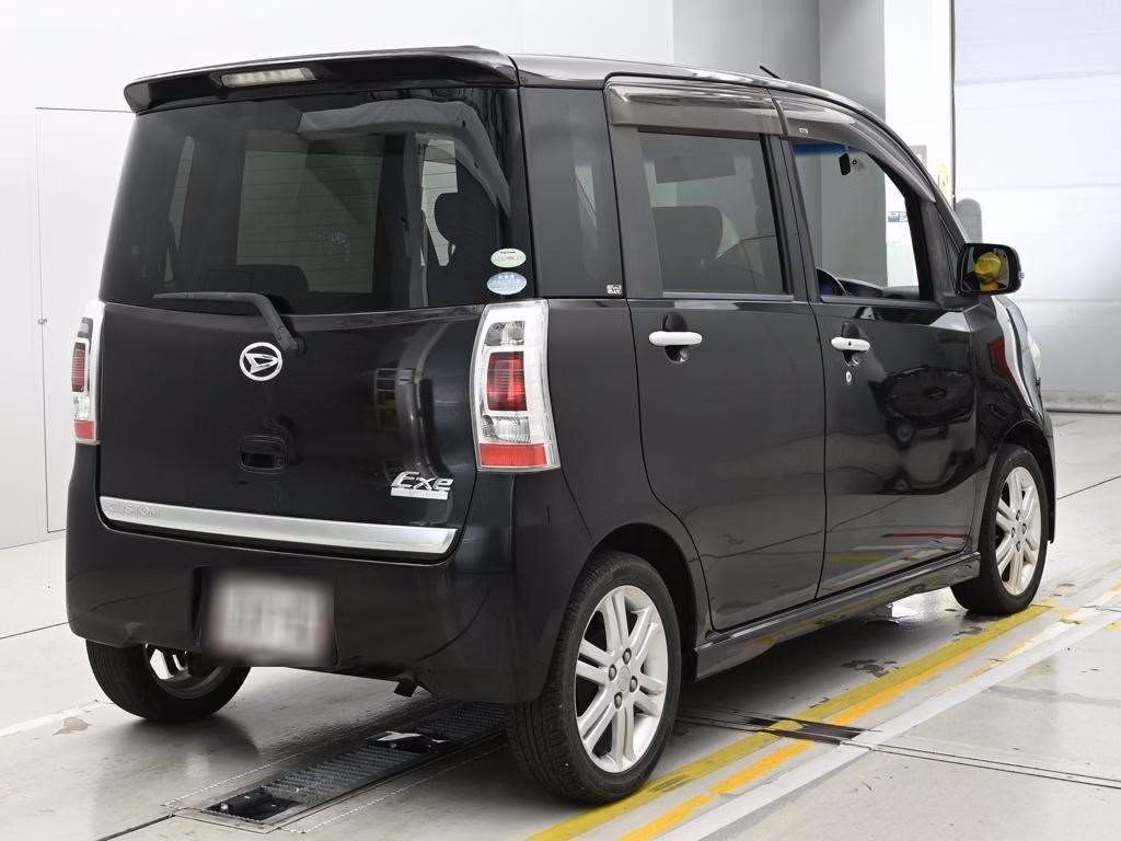 DAIHATSU TANTO EXE