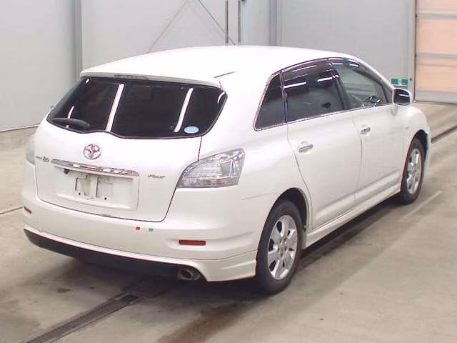 TOYOTA MARK X ZIO