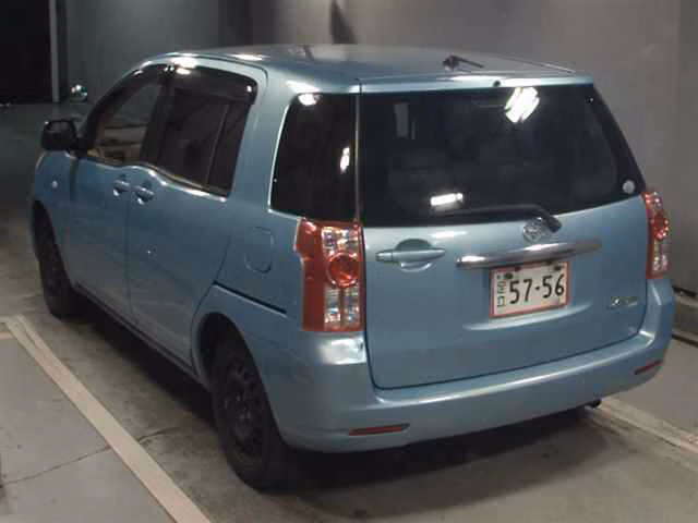TOYOTA RAUM