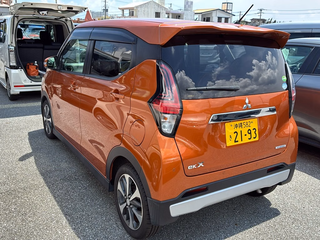 MITSUBISHI EK X