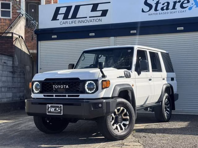 TOYOTA LAND CRUISER