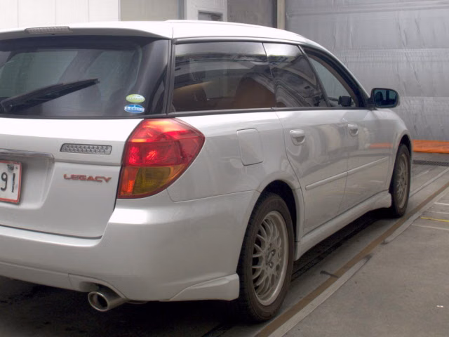 SUBARU LEGACY