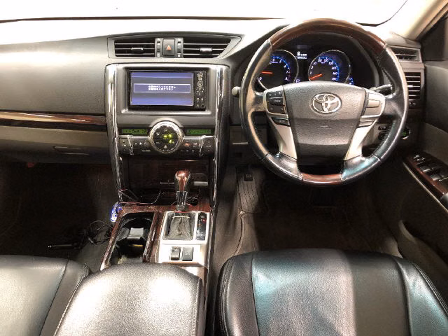TOYOTA MARK X