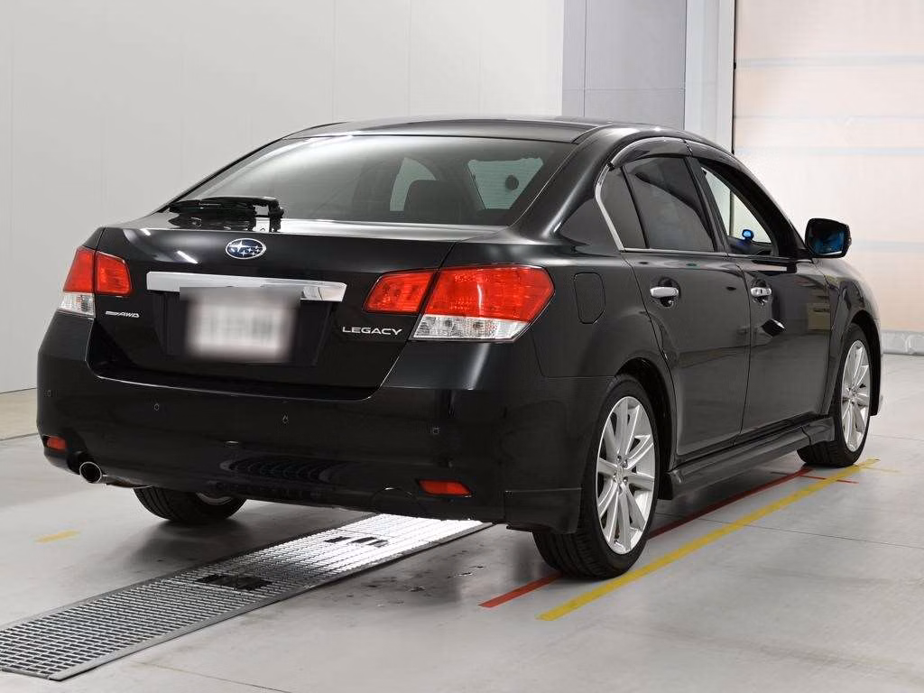 SUBARU LEGACY B4