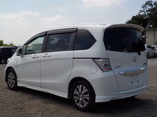 HONDA FREED