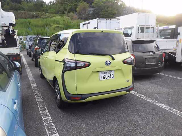TOYOTA SIENTA