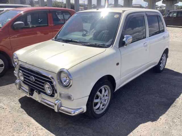 DAIHATSU MIRA GINO