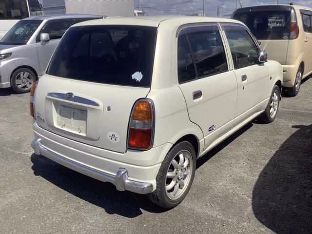DAIHATSU MIRA GINO