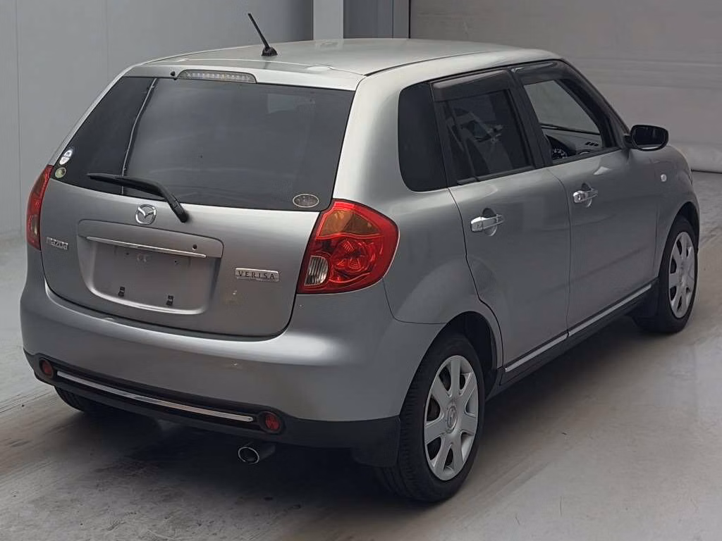 MAZDA VERISA
