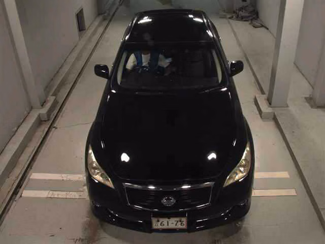 NISSAN FUGA
