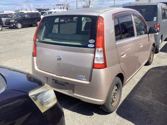 DAIHATSU MIRA