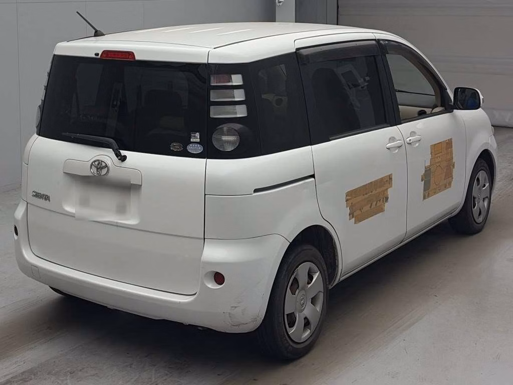 TOYOTA SIENTA