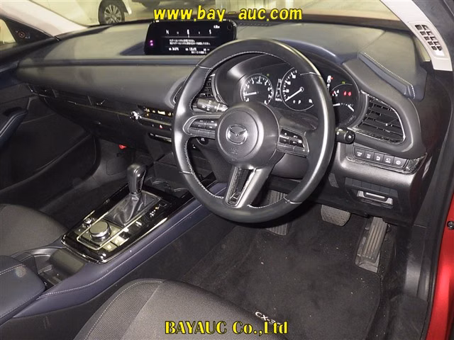 MAZDA CX-30
