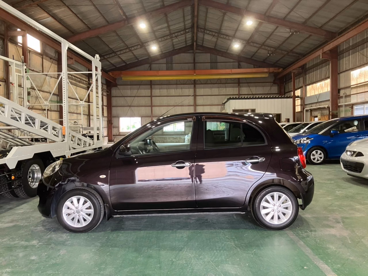 NISSAN MARCH