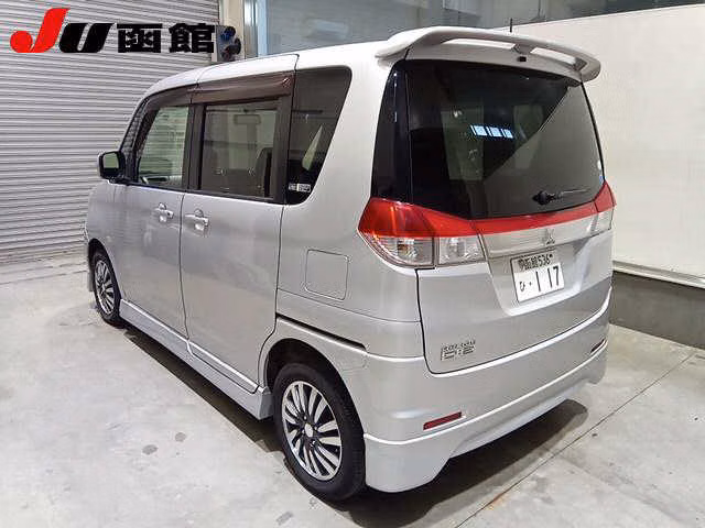 MITSUBISHI DELICA D:2