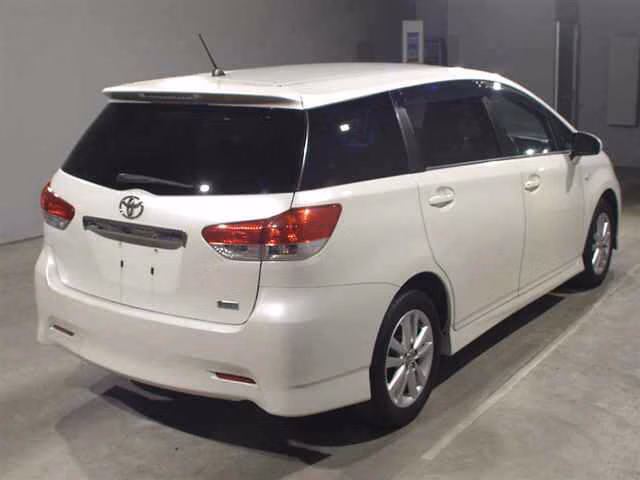 TOYOTA WISH