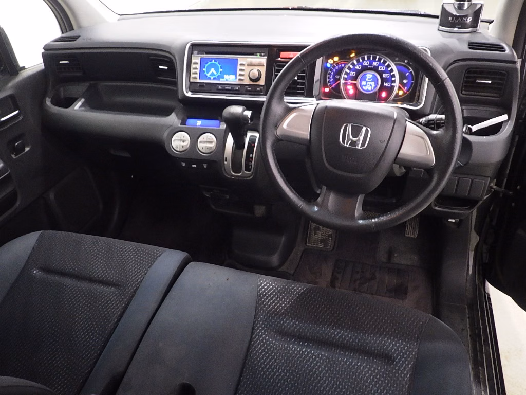 HONDA LIFE