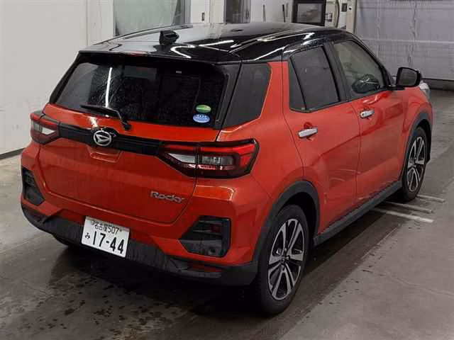 DAIHATSU ROCKY