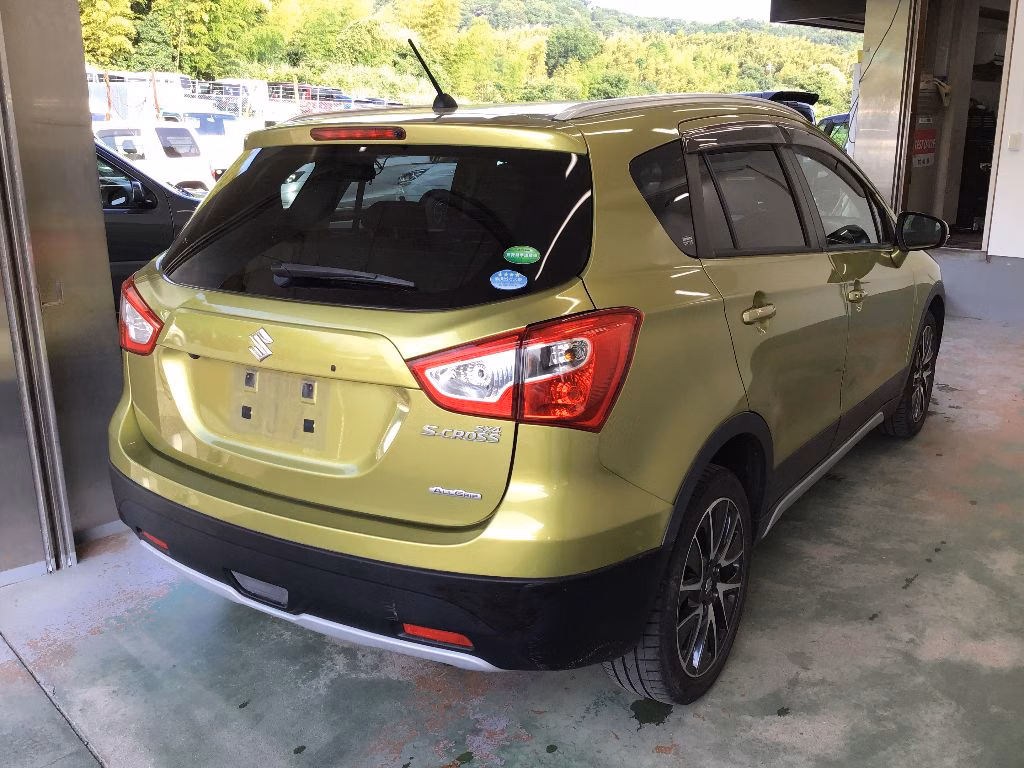 SUZUKI SX4