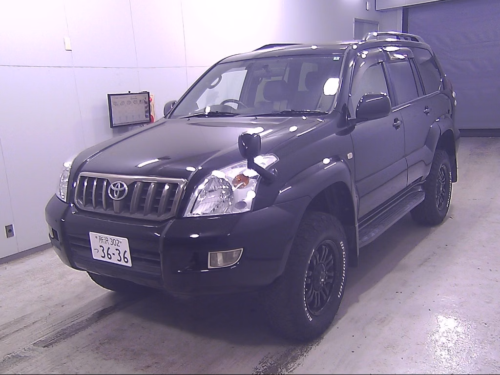 TOYOTA LAND CRUISER PRADO