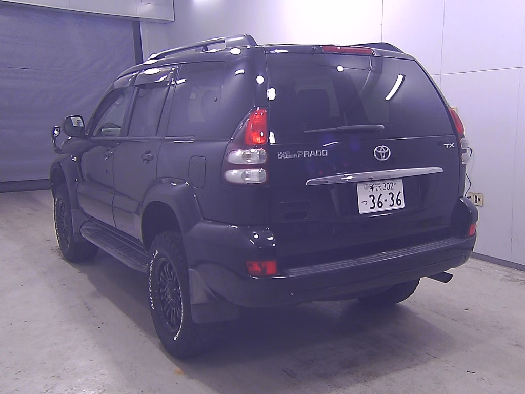 TOYOTA LAND CRUISER PRADO