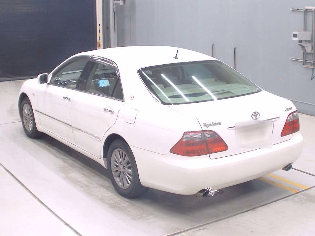 TOYOTA CROWN