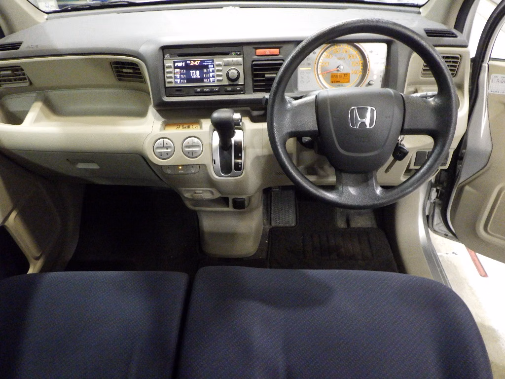 HONDA LIFE