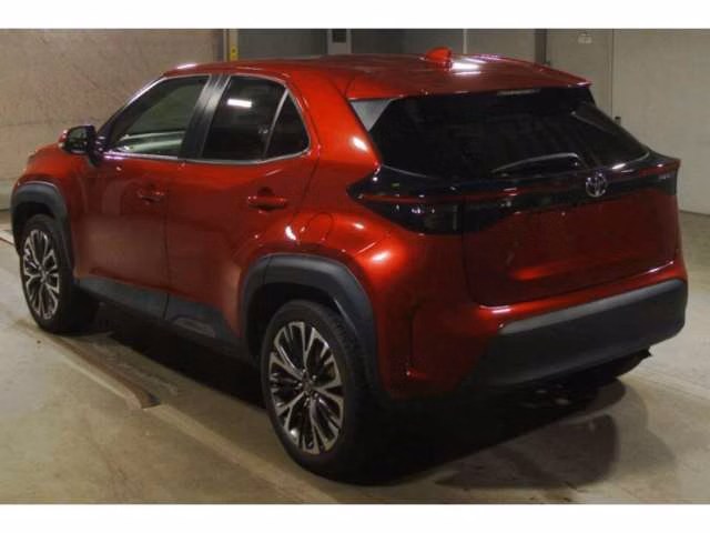 TOYOTA YARIS CROSS