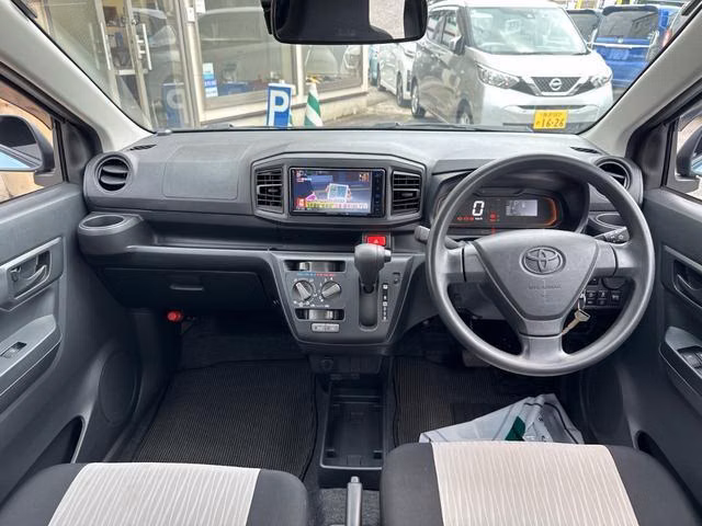 TOYOTA PIXIS EPOCH