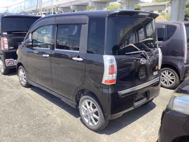 DAIHATSU TANTO EXE