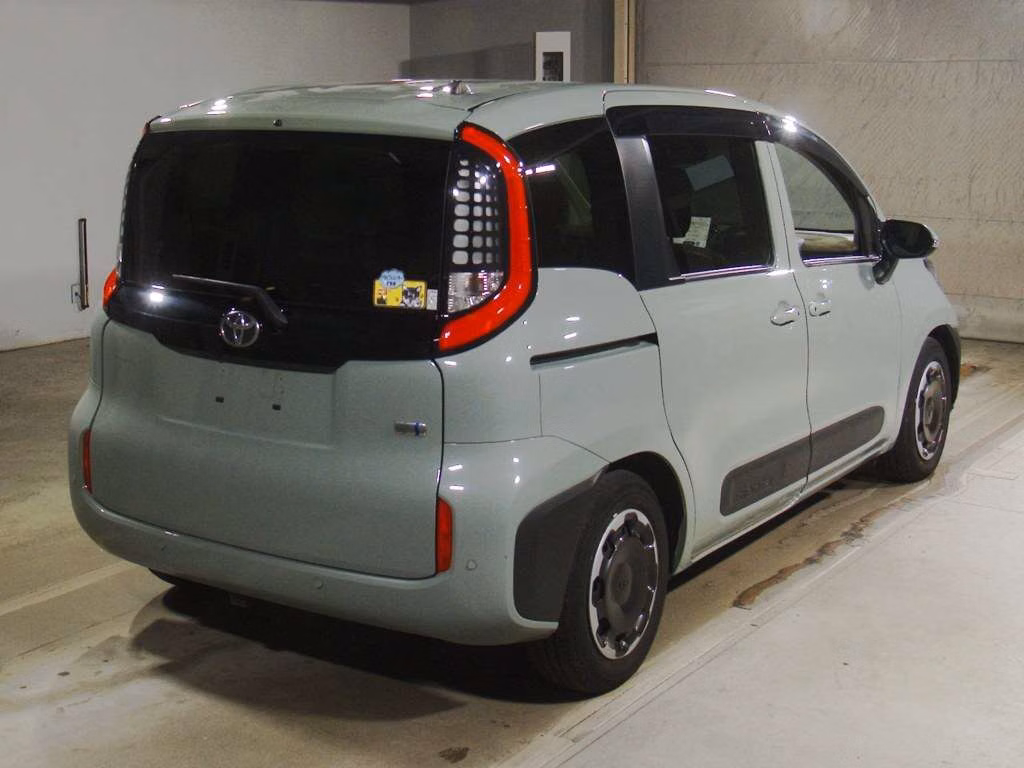TOYOTA SIENTA