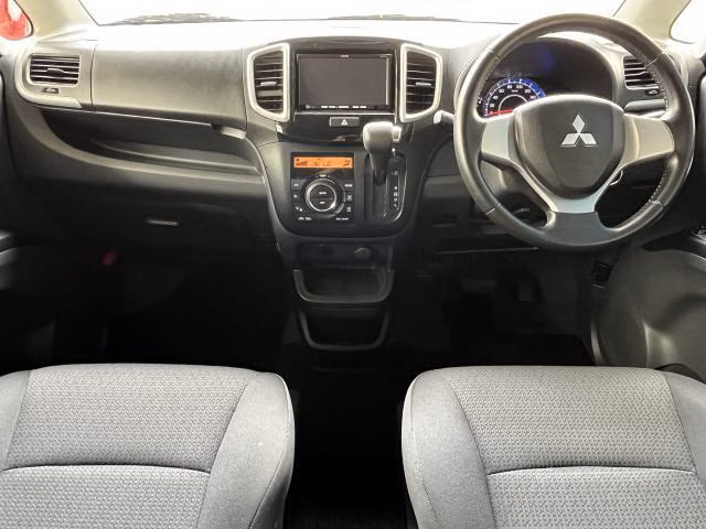 MITSUBISHI DELICA D:2