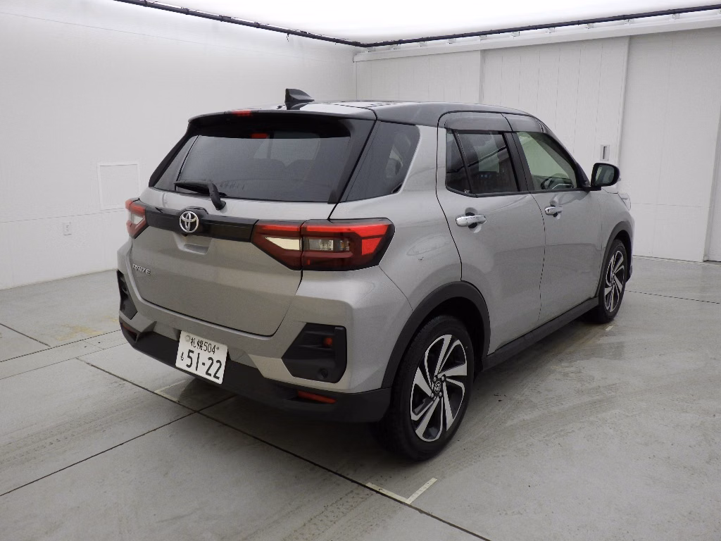 TOYOTA RAIZE