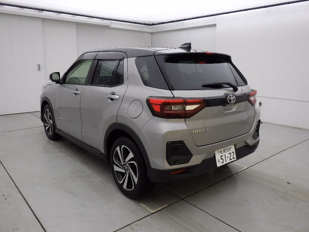 TOYOTA RAIZE