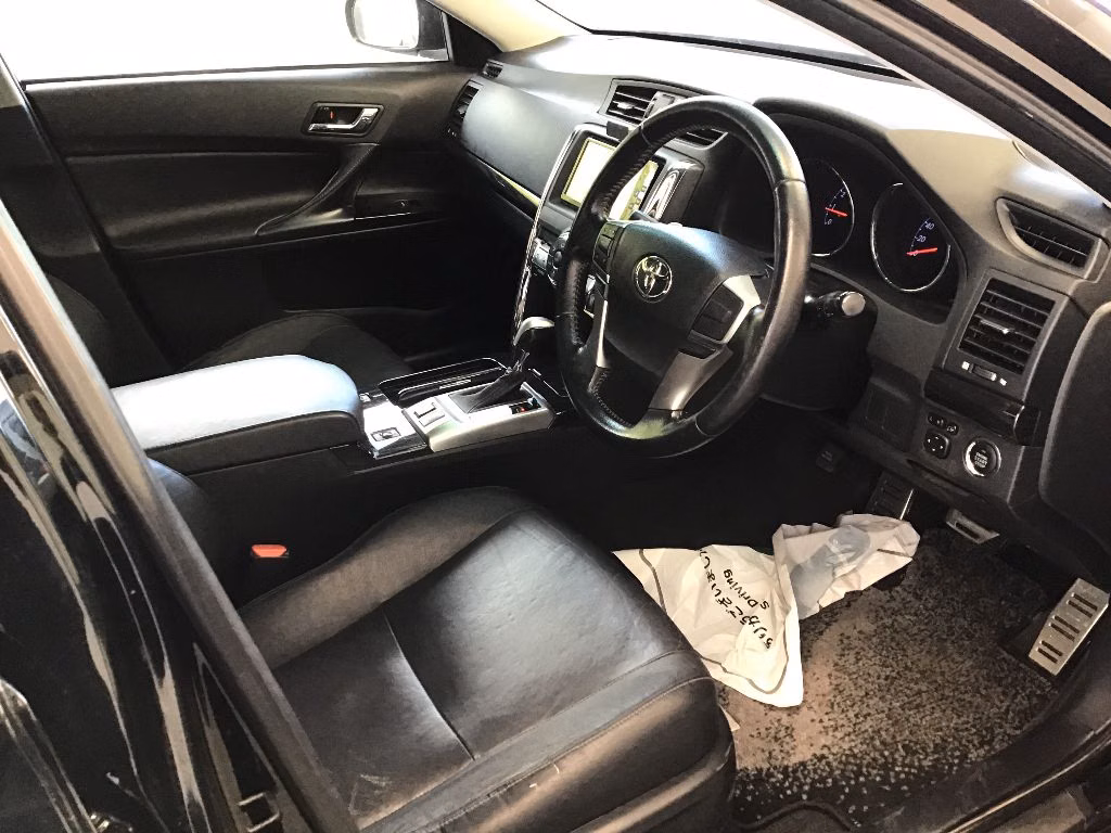 TOYOTA MARK X