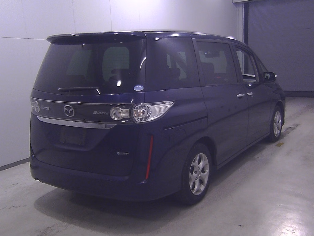 MAZDA BIANTE