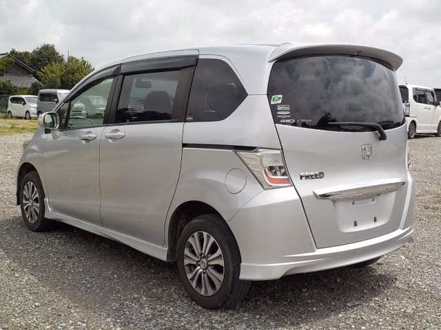 HONDA FREED