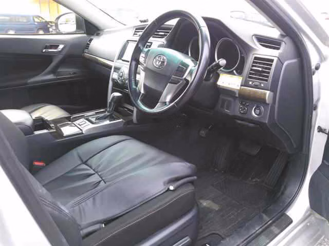 TOYOTA MARK X