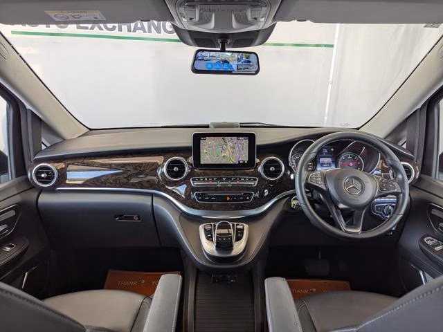 MERCEDES-BENZ V-CLASS