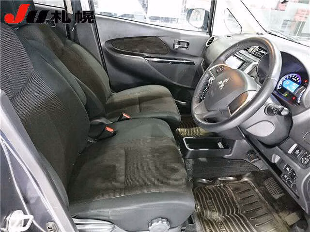 MITSUBISHI EK CUSTOM