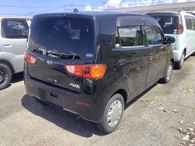 DAIHATSU MAX