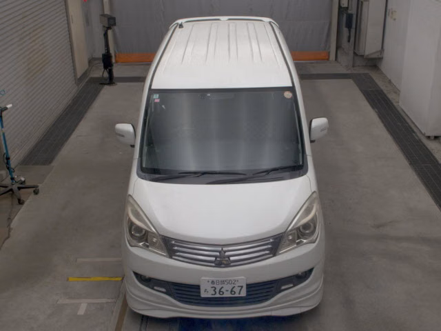 MITSUBISHI DELICA D:2