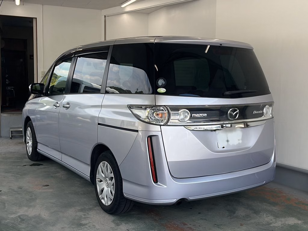 MAZDA BIANTE
