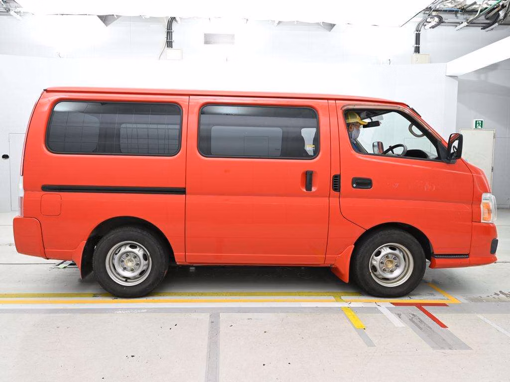 NISSAN CARAVAN