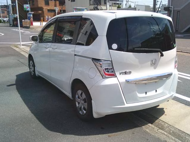 HONDA FREED