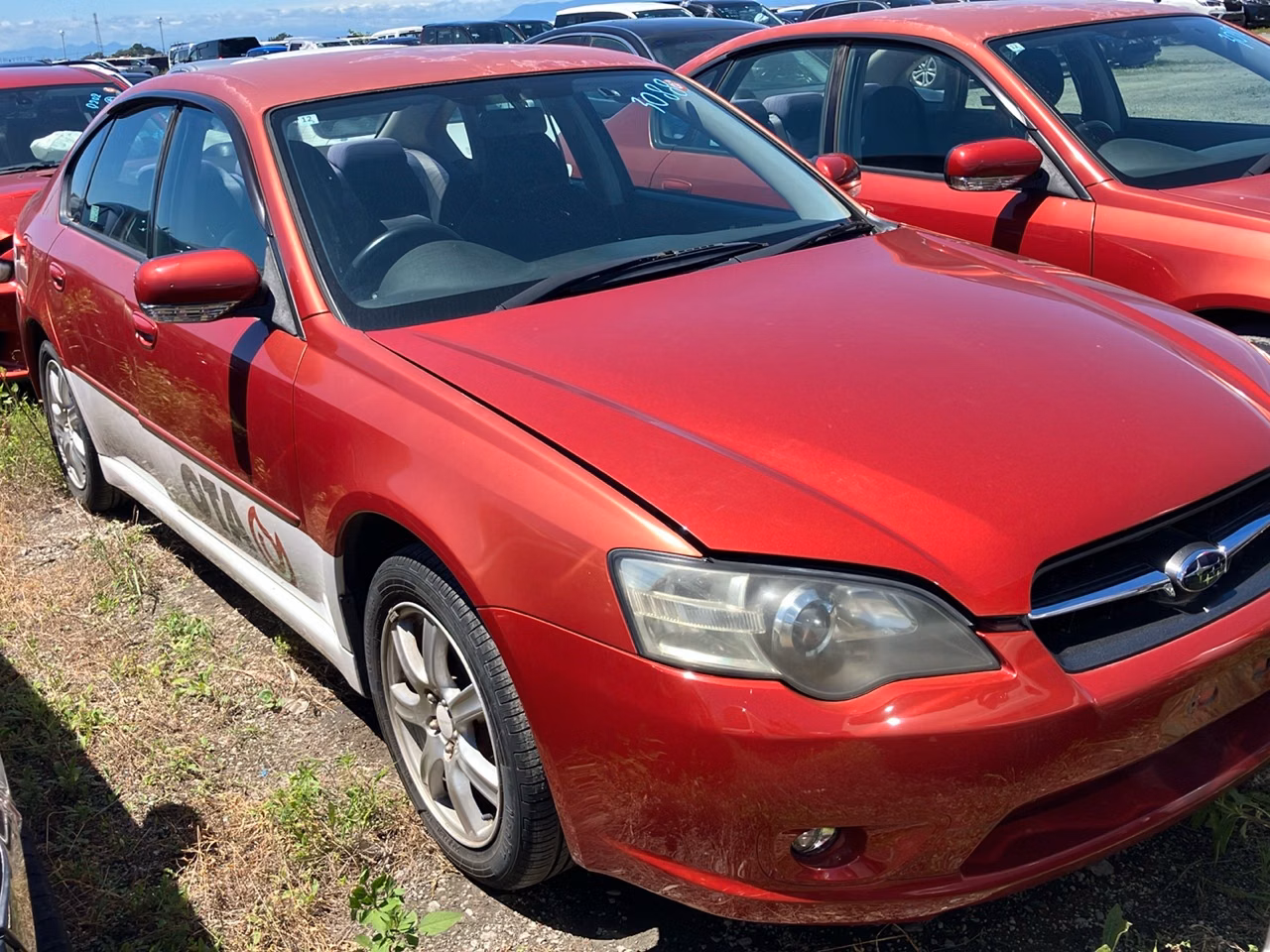 SUBARU LEGACY B4