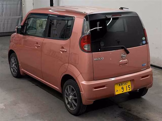 NISSAN MOCO