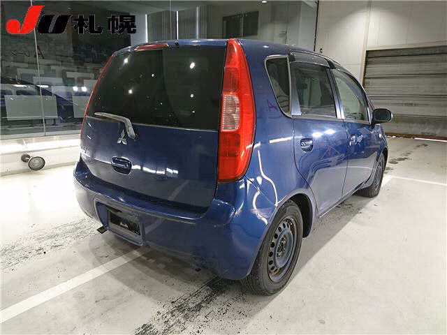 MITSUBISHI COLT