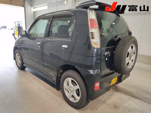 DAIHATSU TERIOS KID