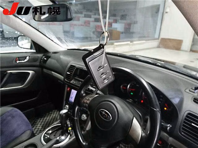 SUBARU LEGACY